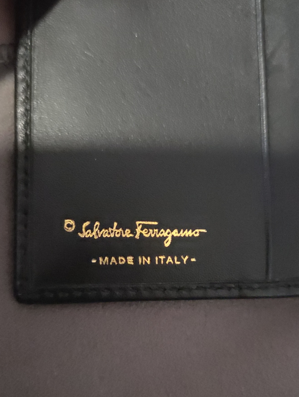 Salvatore Ferragamo Black Smooth Leather Gancini Wallet - Picture 9 of 10